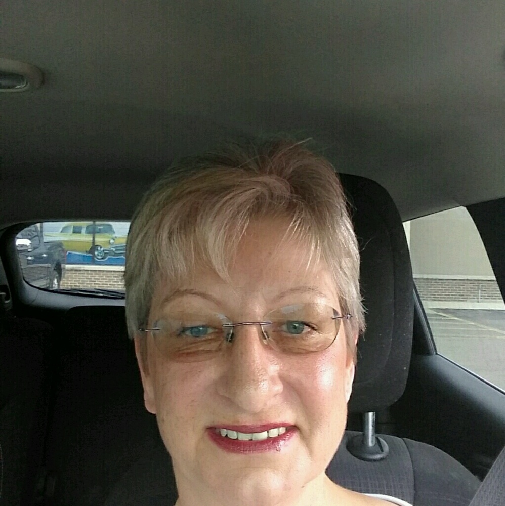 Meet your Posher, Nancy